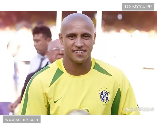 聚焦足球球星帽子文化探索时尚与绿茵激情完美融合